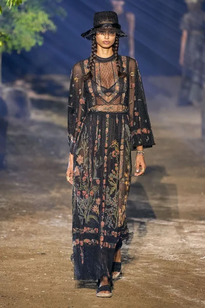 Look 79